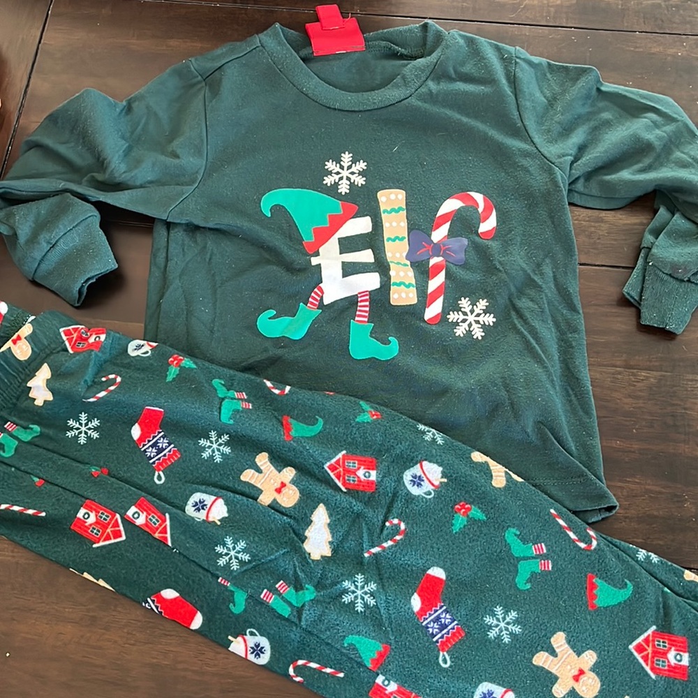 Elf PJs size2T/3T